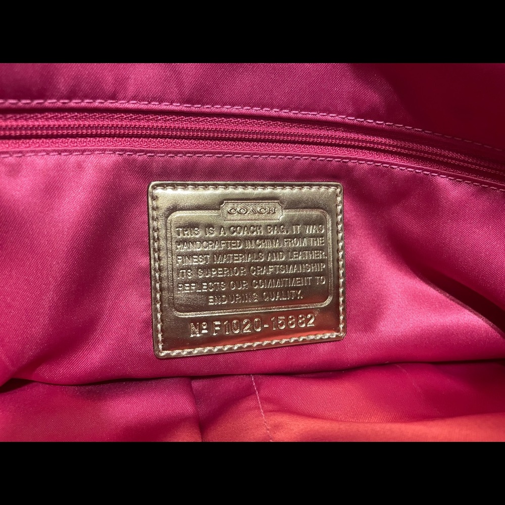 Coach Poppy Handbag - Picture 3 of 5